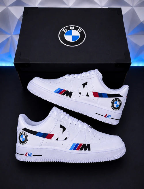 NK M Edition Sneakers